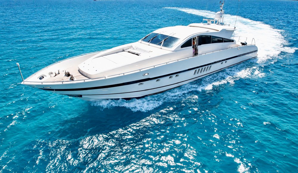 Leopard 27 Open PURE on the water in St Barth